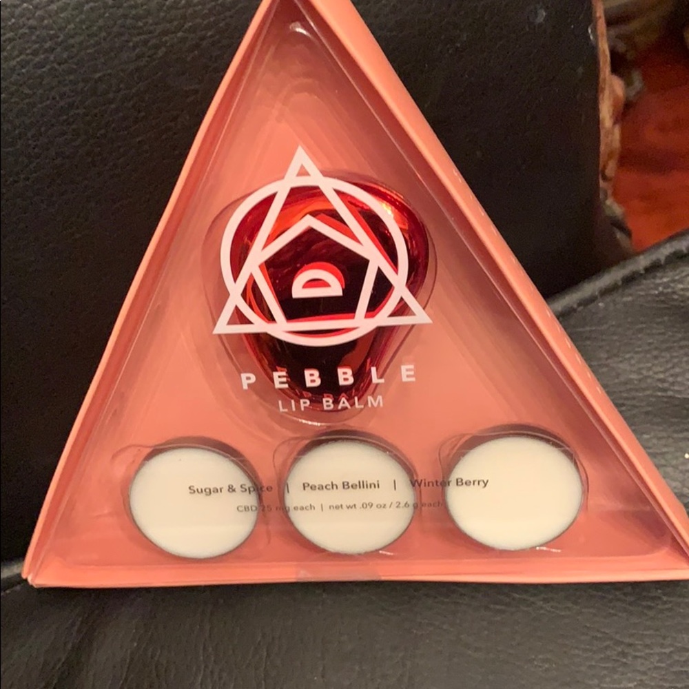 Seventh Sense pebble gift set